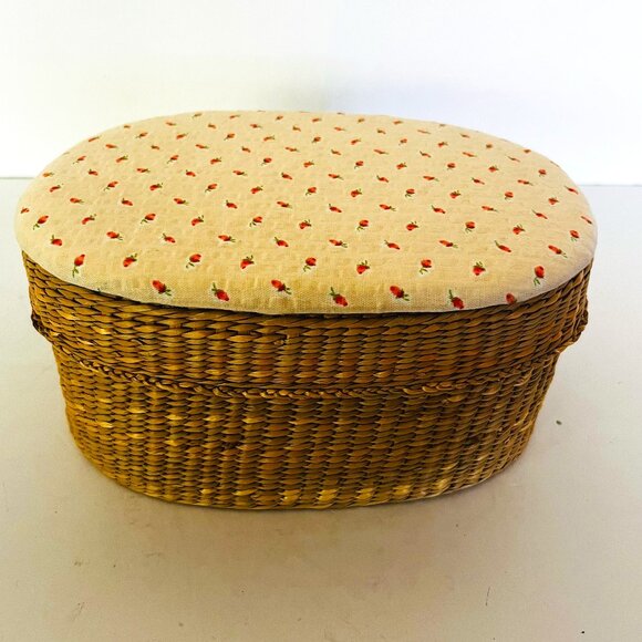 Vtg Oval Woven Sweetgrass Sewing Basket Pin Cushion Lid Bohemian Decor Southwest - Picture 1 of 11